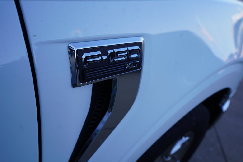 Certified 2025 Ford F150 XLT w/ Equipment Group 301A Standard RWD image 7