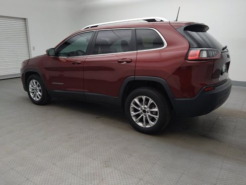 Used 2019 Jeep Cherokee Latitude w/ Popular Appearance Group FWD image 3