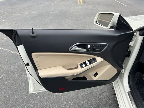 Used 2016 Mercedes-Benz CLA 250 CLA 250 image 11