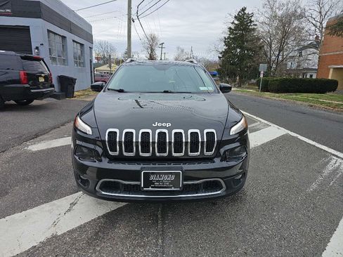 Used 2015 Jeep Cherokee Limited AWD/4WD image 2