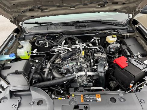 New 2025 Ford Ranger XLT w/ Equipment Group 301A High image 11