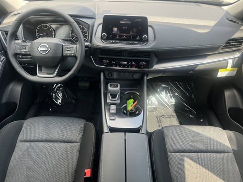 New 2026 Nissan Rogue SV FWD image 2