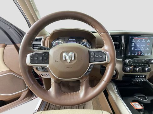 Used 2021 RAM 1500 Laramie RWD image 12