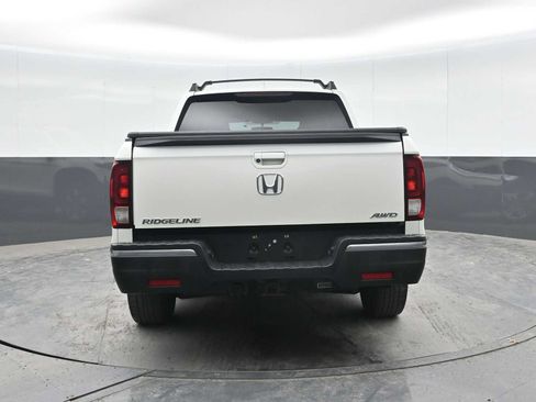 Used 2017 Honda Ridgeline RTL image 11