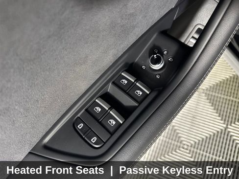 Used 2024 Audi S4 Premium Plus w/ Premium Plus Package image 15