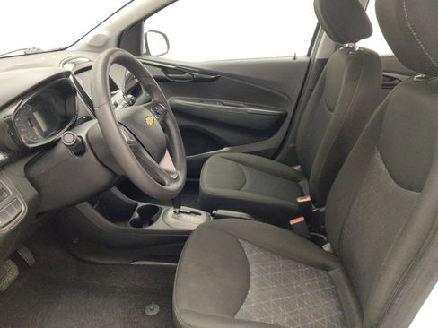 Used 2021 Chevrolet Spark LT FWD image 17