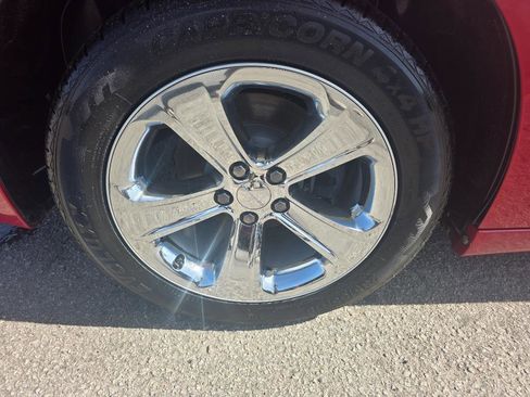 Used 2013 Dodge Charger SE w/ Sport Appearance Group image 18