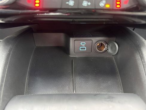 Used 2022 Ford Escape SE w/ Convenience Package image 27