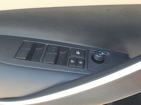 Used 2025 Toyota Corolla FX w/ Convenience Package image 19