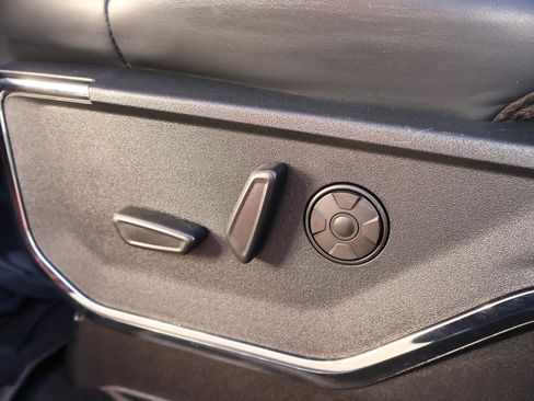 Used 2024 Ford F250 Platinum image 11