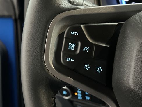 Used 2024 Ford Bronco Big Bend image 23