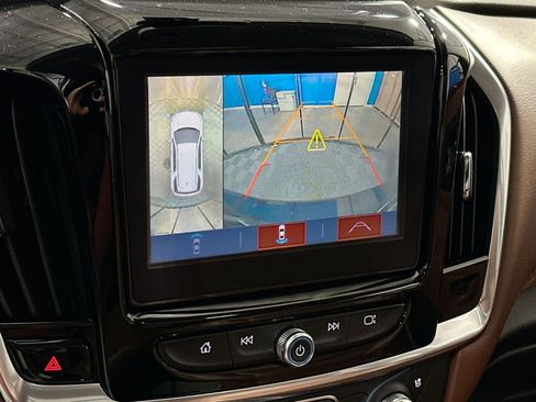 Used 2019 Chevrolet Traverse High Country image 24