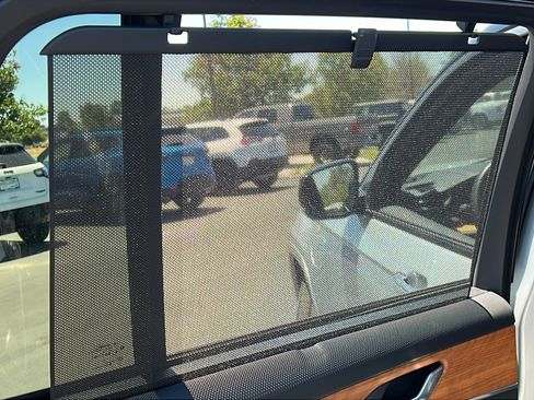 Used 2022 Jeep Grand Cherokee Summit AWD/4WD image 23