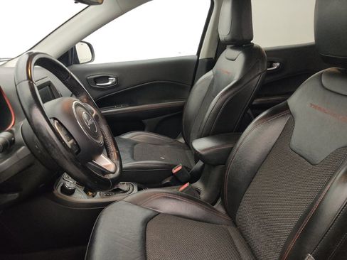 Used 2020 Jeep Compass Trailhawk image 17
