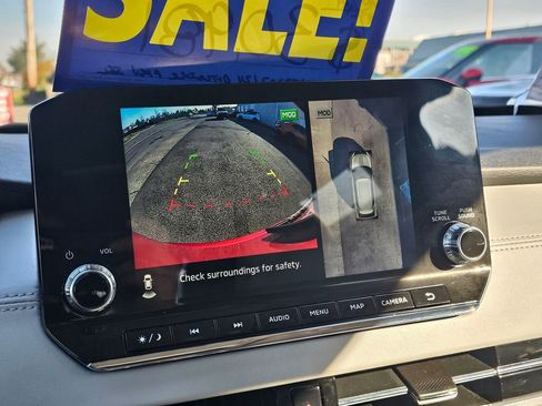 Used 2024 Mitsubishi Outlander SEL AWD/4WD image 24