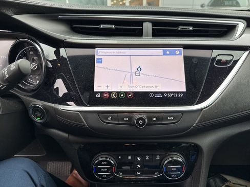 Certified 2020 Buick Encore GX Essence w/ Advanced Technology Package image 7