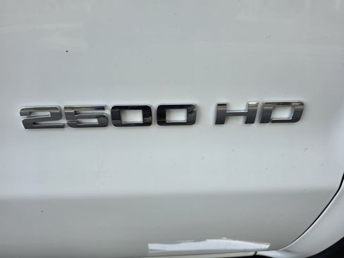 Used 2015 GMC Sierra 2500 2WD Crew Cab image 10