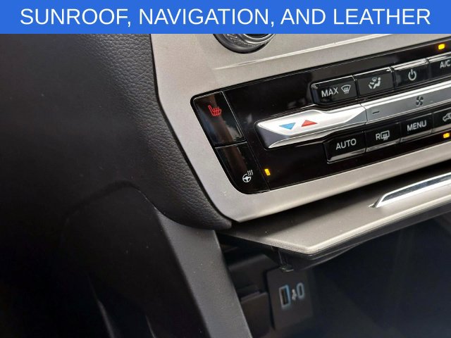 Used 2022 Ford Explorer XLT w/ Equipment Group 202A AWD/4WD image 24