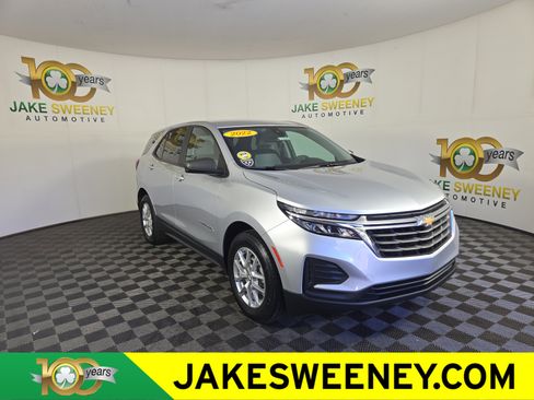 Certified 2022 Chevrolet Equinox LS w/ LS Convenience Package image 1