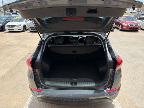 Used 2018 Hyundai Tucson SEL Plus FWD image 23