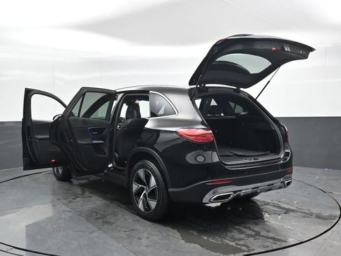 Used 2023 Mercedes-Benz GLC 300 GLC 300 image 53