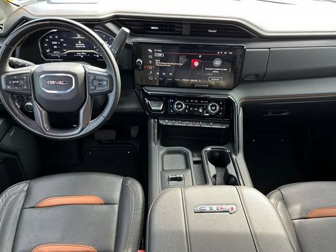 Used 2024 GMC Sierra 2500 AT4 w/ AT4 Premium Plus Package image 14