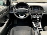 Used 2019 Hyundai Elantra SE w/ Cargo Package image 3