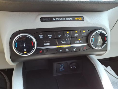 Used 2023 Ford Escape Active AWD/4WD image 22