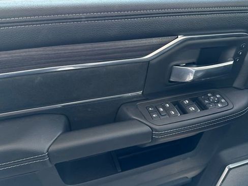 New 2026 RAM 2500 Laramie AWD/4WD image 13