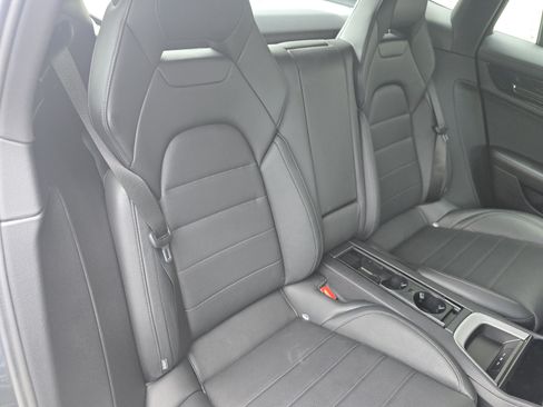 Certified 2025 Porsche Panamera 4 AWD/4WD image 22