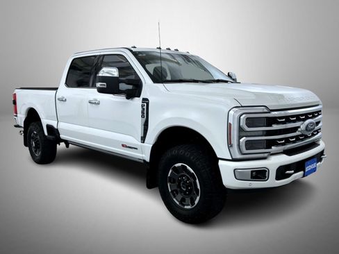 Used 2024 Ford F350 Platinum w/ Tremor Off-Road Package AWD/4WD image 3