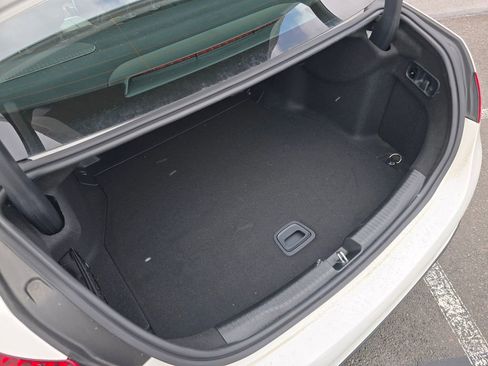 Used 2026 Mercedes-Benz C 300 4MATIC Sedan image 19