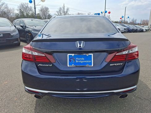 Used 2016 Honda Accord Sport image 3