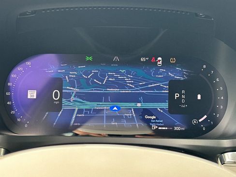 Certified 2024 Volvo S60 B5 Ultimate w/ Climate Package image 27