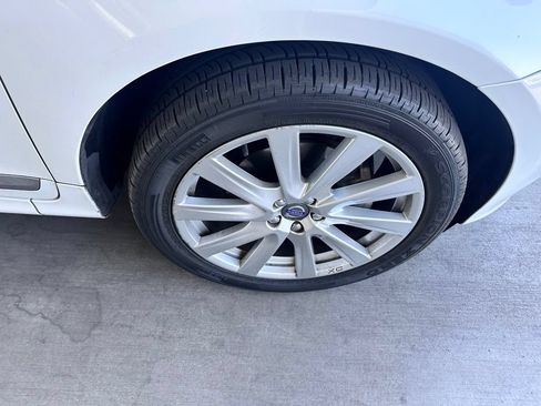Used 2017 Volvo XC60 T6 Inscription w/ Preferred Option Package AWD/4WD image 5