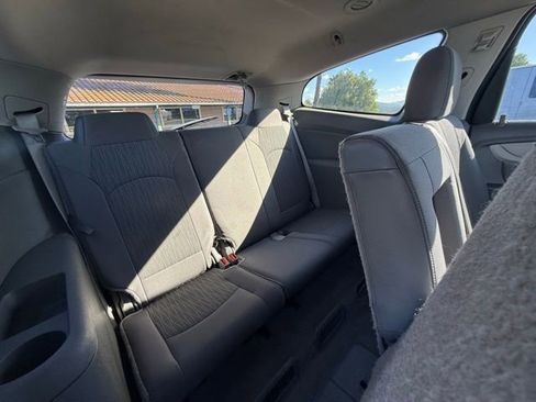 Used 2016 Chevrolet Traverse LS image 16