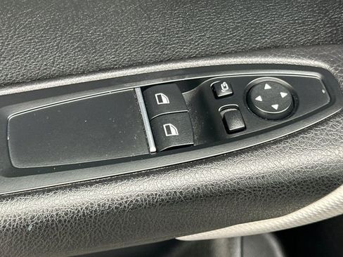 Used 2020 BMW 230i Coupe w/ M Sport Package image 11