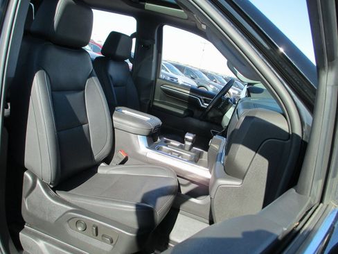 Certified 2022 Chevrolet Silverado 1500 LTZ w/ LTZ Premium Package image 21