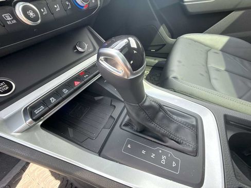 Used 2023 Audi Q3 2.0T Premium Plus AWD/4WD image 15