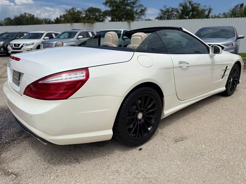 Used 2013 Mercedes-Benz SL 550 image 17