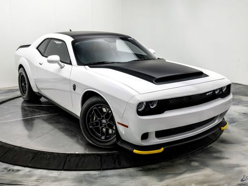 Used 2023 Dodge Challenger SRT Hellcat Redeye image 25