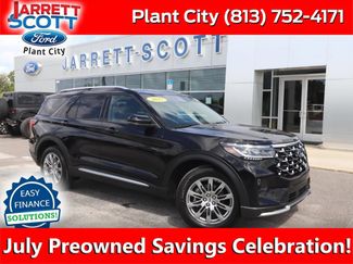 Certified 2025 Ford Explorer Platinum RWD video 1