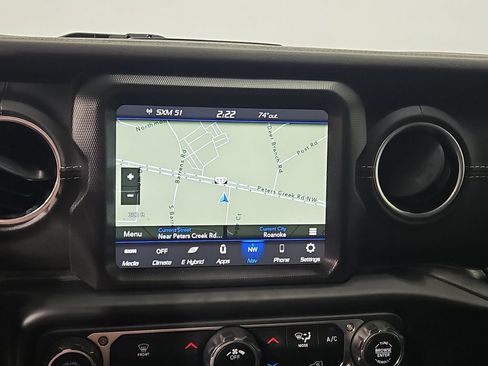 Used 2021 Jeep Wrangler Unlimited Sahara AWD/4WD image 20