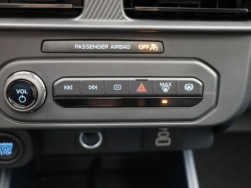 New 2025 Ford Maverick XLT w/ Equipment Group 301A image 29