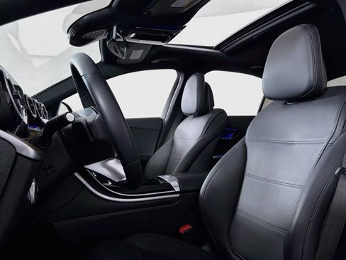 Certified 2024 Mercedes-Benz C 300 Sedan image 18