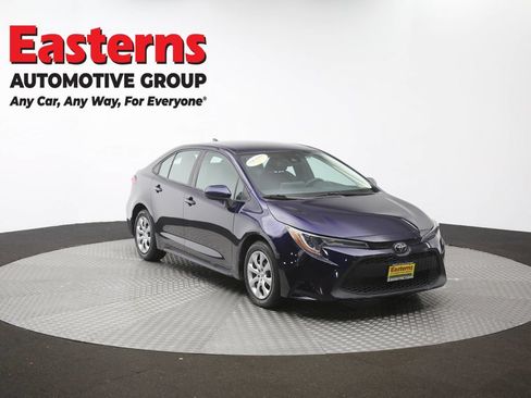 Used 2021 Toyota Corolla LE FWD image 49