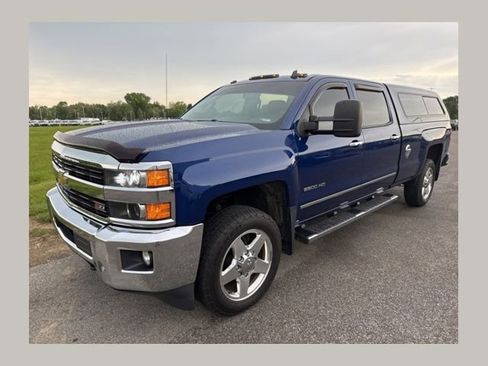 Used 2015 Chevrolet Silverado 2500 LTZ w/ LTZ Plus Package AWD/4WD image 1