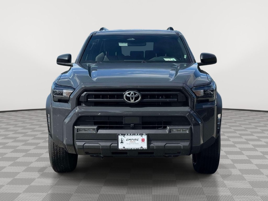 Used 2025 Toyota 4Runner SR5 AWD/4WD image 2