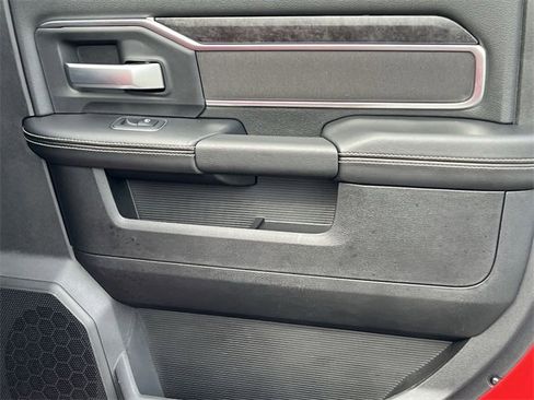 Used 2024 RAM 2500 Big Horn w/ Bed Utility Group image 34