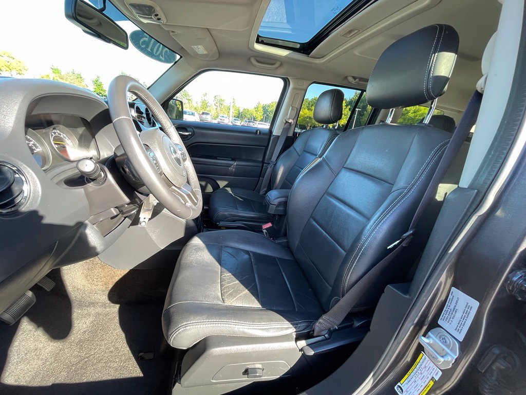 Used 2015 Jeep Patriot High Altitude FWD image 25